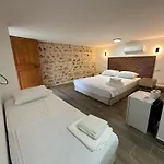 La Dimora Готель